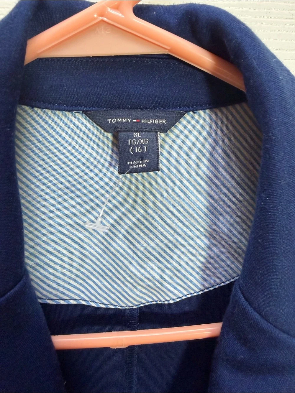Tommy Hilfiger crisp navy
